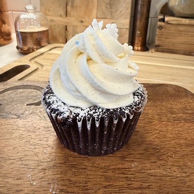 Chocolate Snowflake Cake