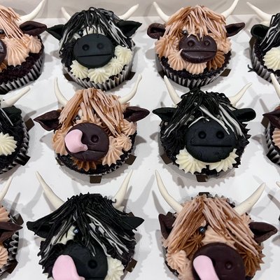 Highland Cow Cupcakes