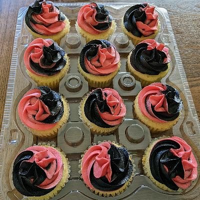 Dozen Basic Cupcakes