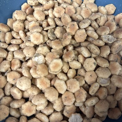 Garlic Ranch Crackers (Regular Or Spicy)