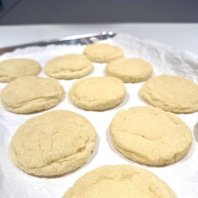 Soft and Thick Sugar Cookies