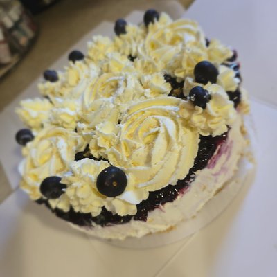 Medium Cheesecake 8 Inch