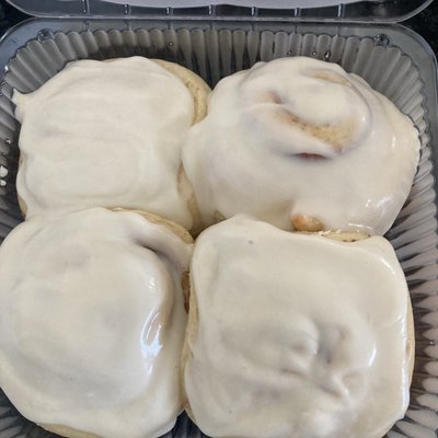Cinnamon Rolls - 4 Pack