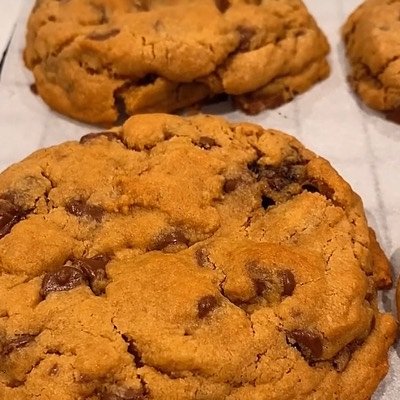 Brownie Batter Stuffed Chocolate Chip Cookies 