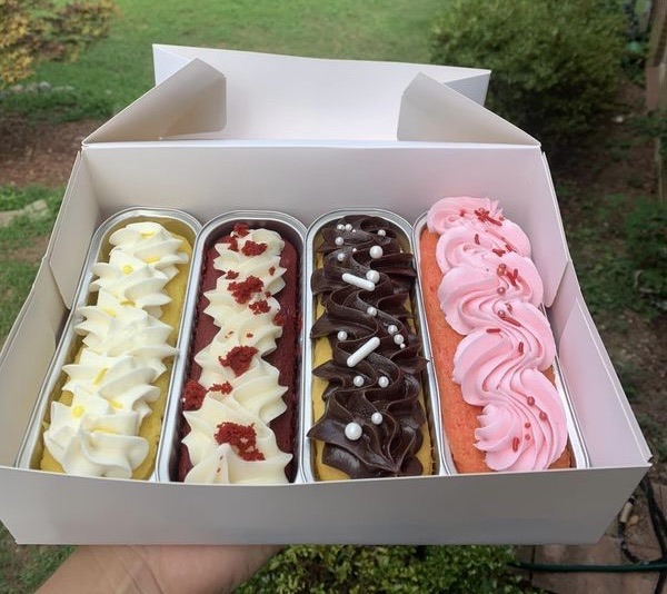 Mini Cake Loaf Pans Box 