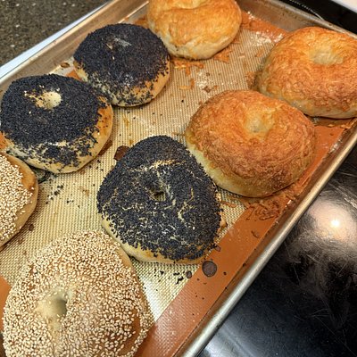 Poppyseed Bagel 4 Per Bag