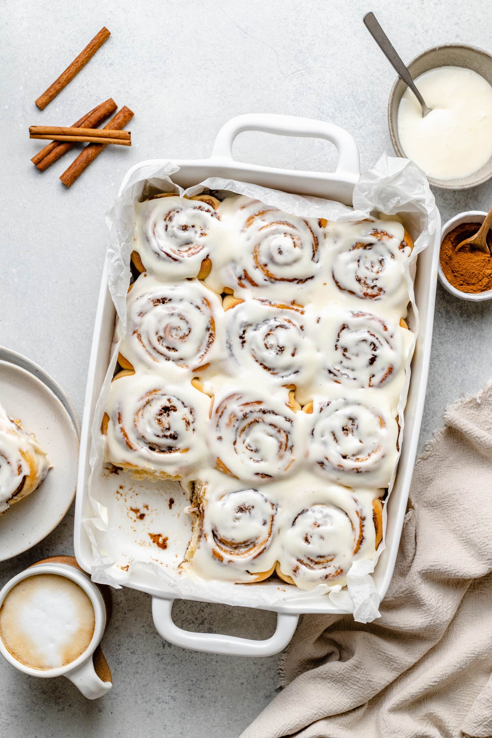 Vanilla Maple Cinnamon Rolls