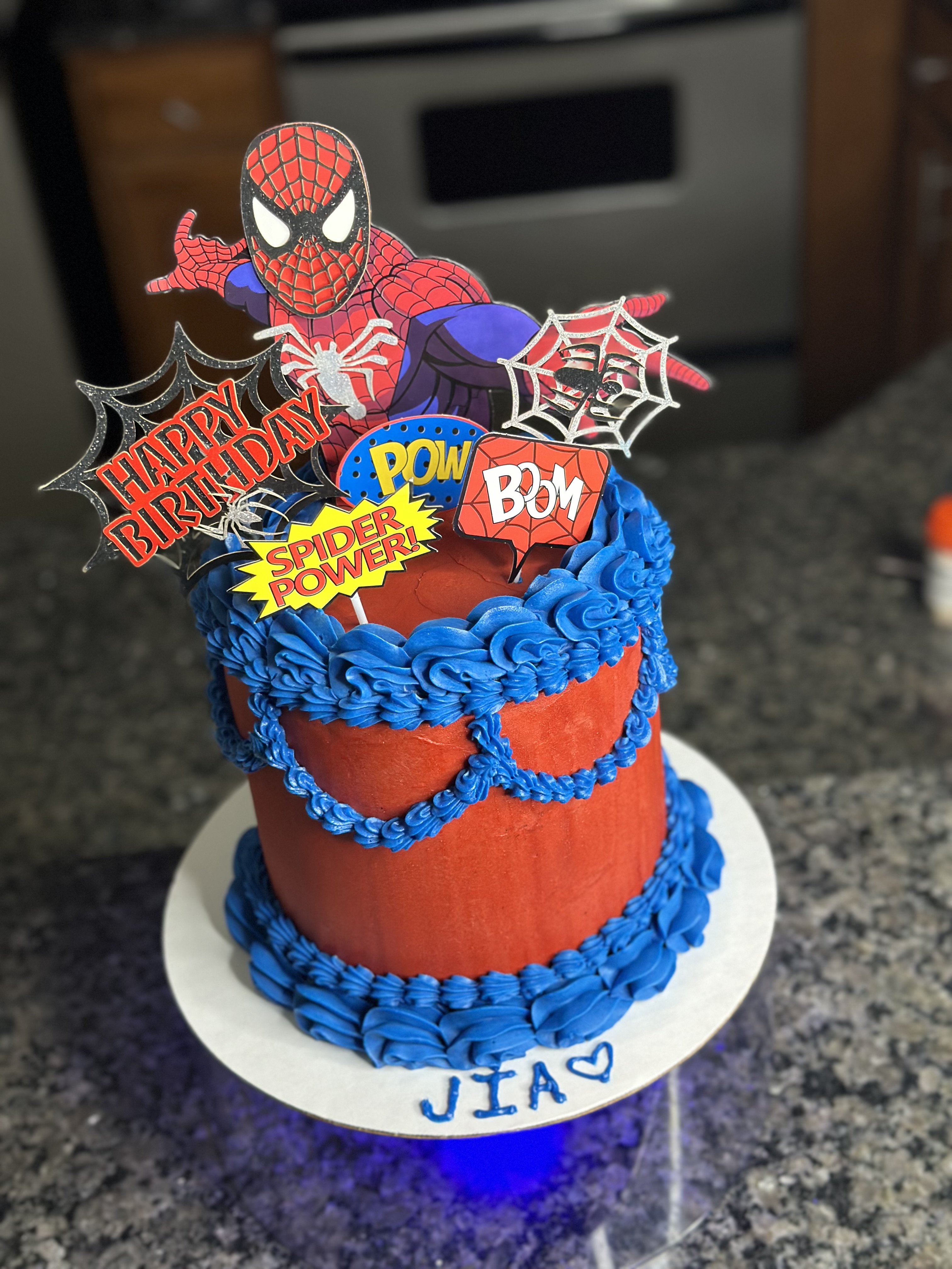 6” Circle Cake