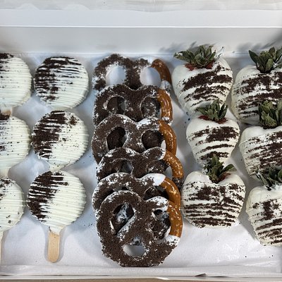 Gift Box Trio (Dozen Mix) 