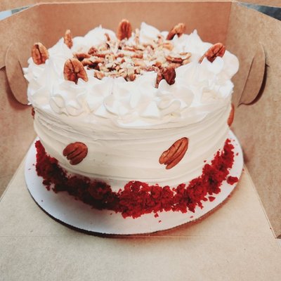 Red Velvet Cake 8"