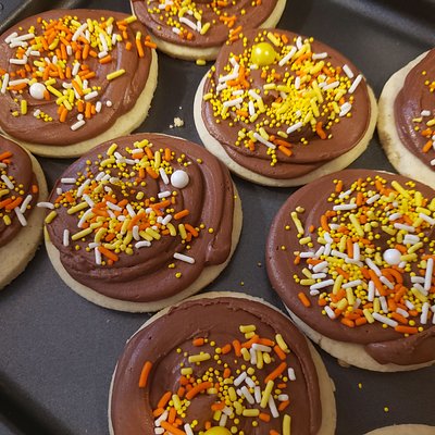 Soft Frosted Sugar Cookies - 6ct