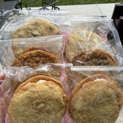Variety Cookie Sandwich Box