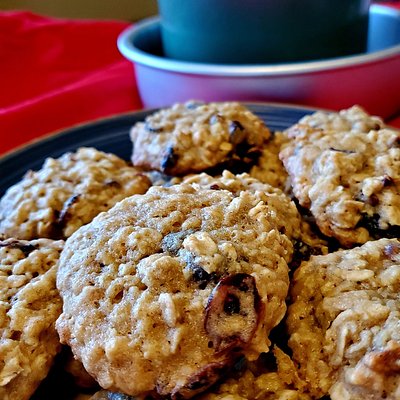 Oatmeal Raisin Cookies 