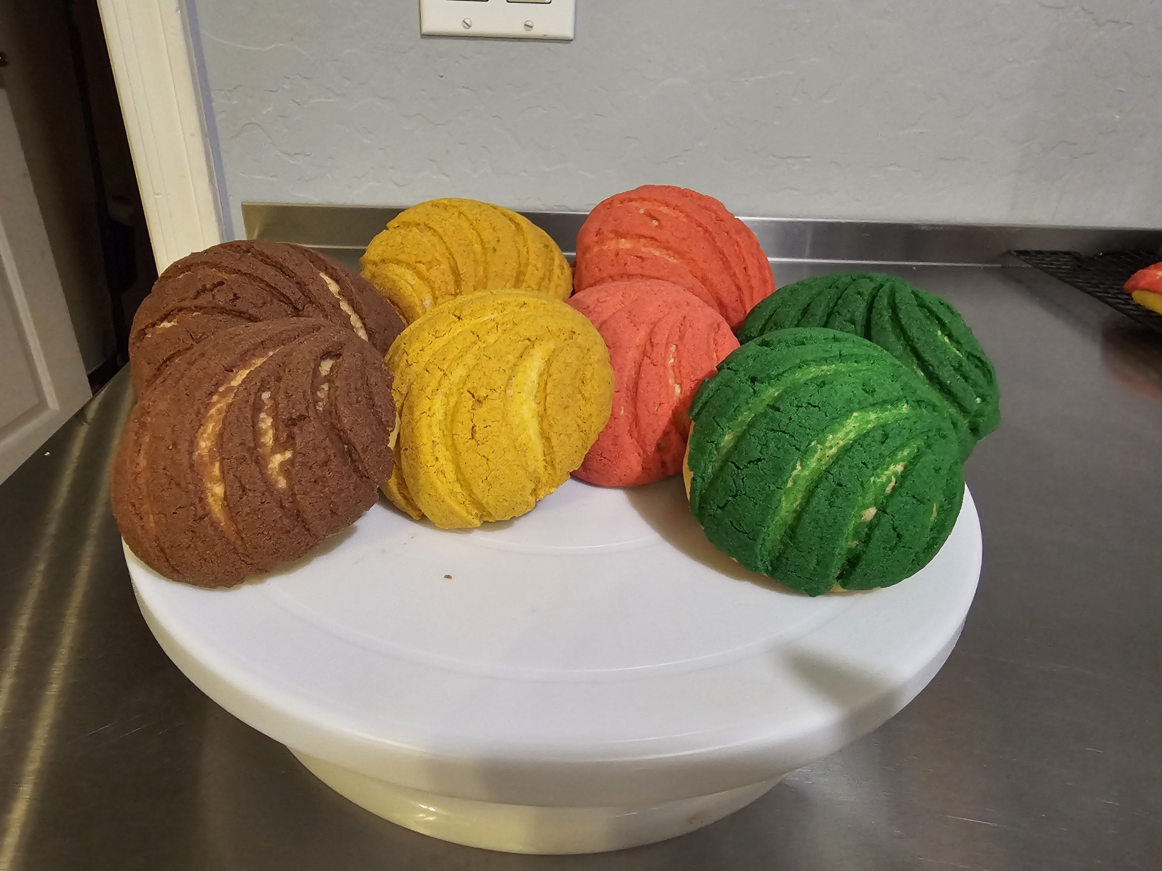 Conchas (Sweet Bread)