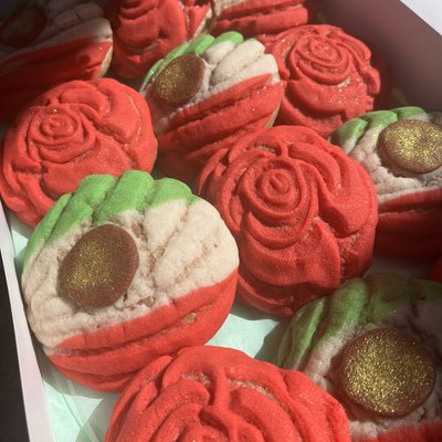 Red Roses And Flags