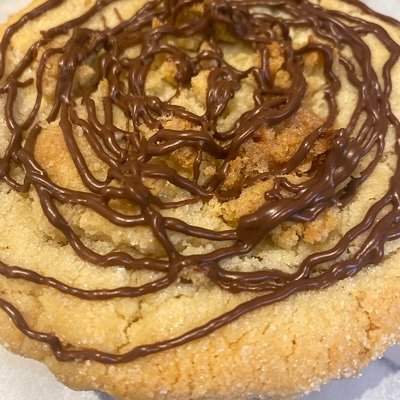 6 Sugar Cookies Stuffed With Brownie Batter