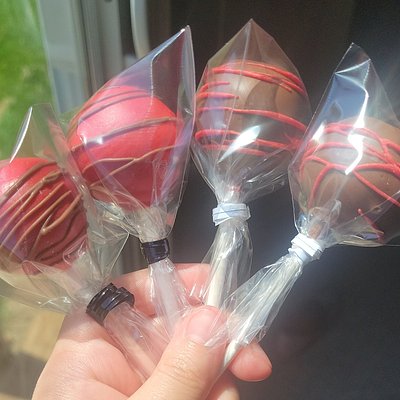 Strawberry Chocolate Cakepops