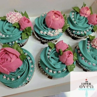6 Blooming Cupcakes 
