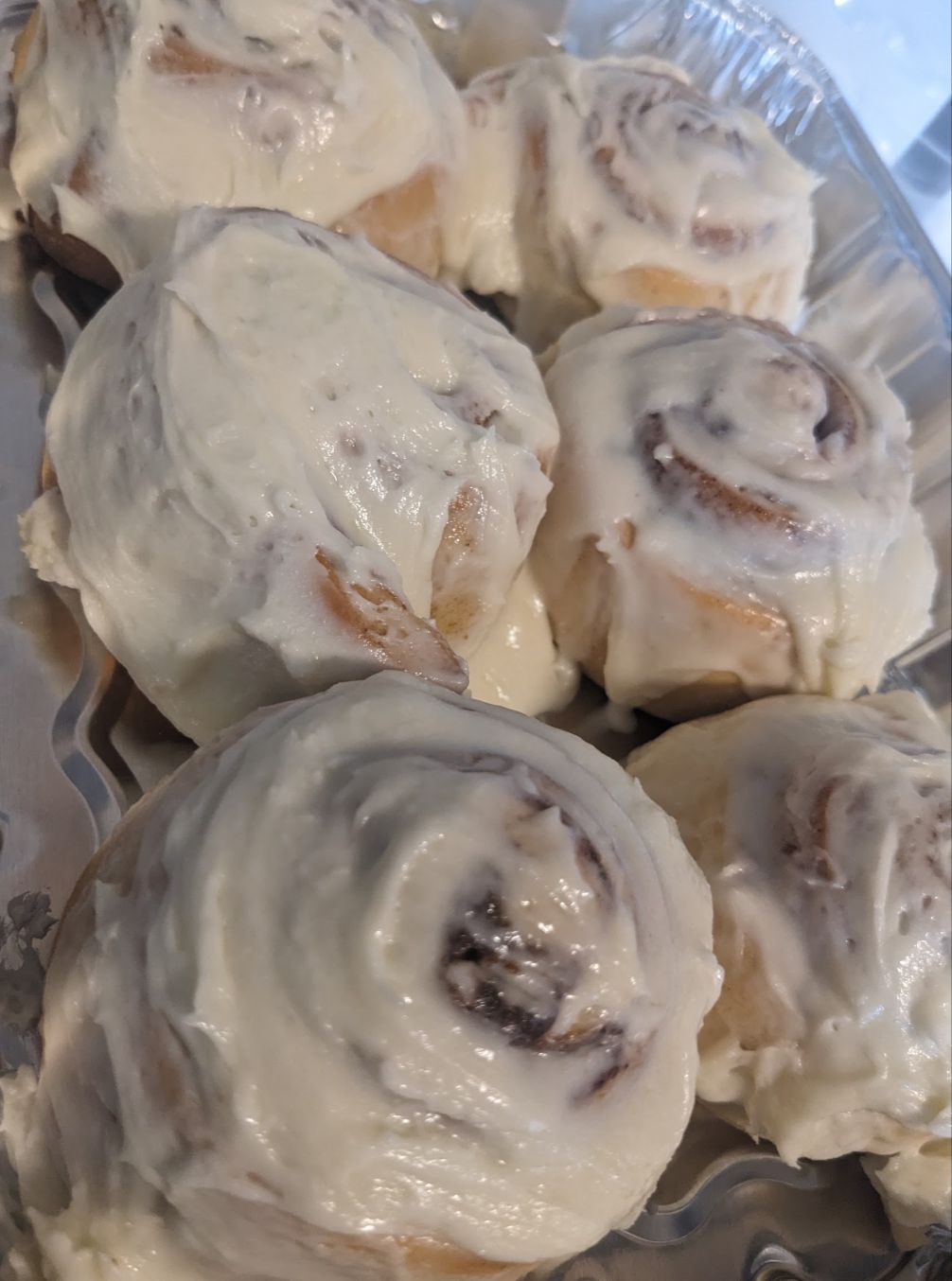 Cinnamon Rolls (6 Count)
