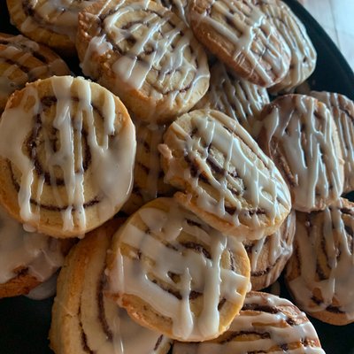 Cinnamon Roll Cookies (12)