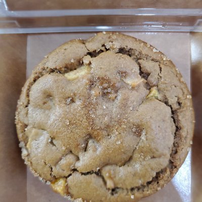 Peach Cobbler Muffin (Half Dozen)