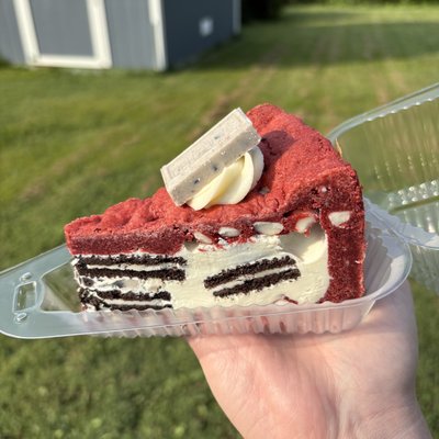 Red Velvet Cookies and Cream Cookie Pie Slice