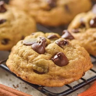 Pumpkin Chocolate Chip Cookies 