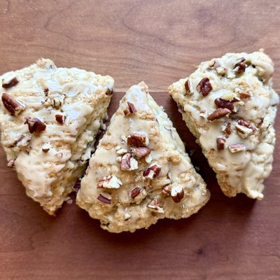 Maple Pecan Sourdough Scones (4-pack)