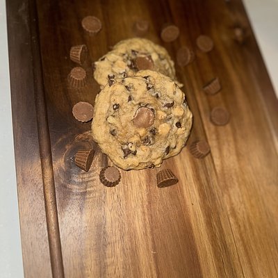 Sourdough Peanut Butter Chocolate Chip (1/2 dozen) 