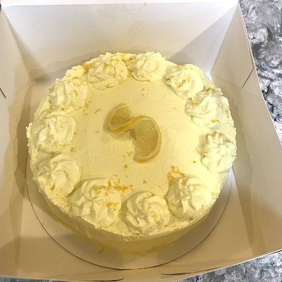 Lemon Cake With Swiss meringue Buttercream 