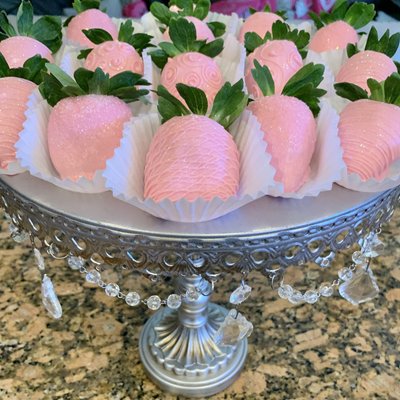 12 Plain Gourmet Dipped Chocolate Covered Strawberries 