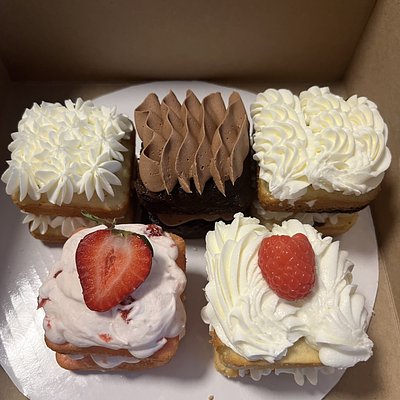 Wedding Cake Tasting Box