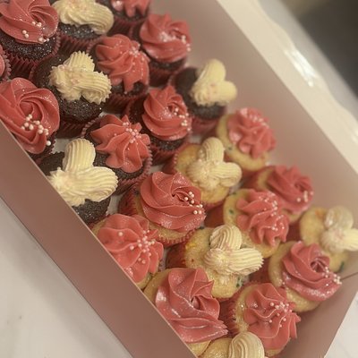 ADD ON ONLY: Dozen Cupcakes 