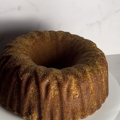 Buttermilk Pound Cake No Glaze