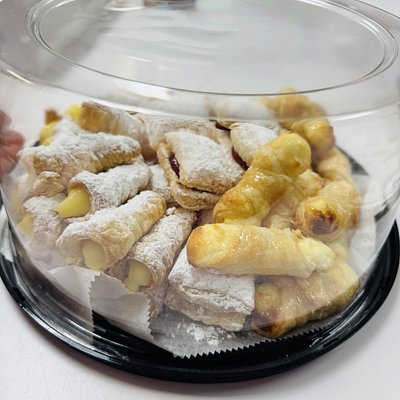 Sweets Pastries Tray 50 Pcs 