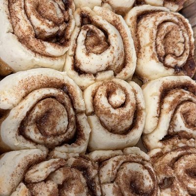 Cinnamon Rolls- Full Order