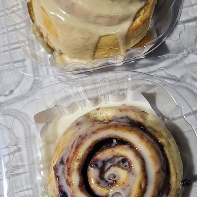 Very Berry Sweet Rolls