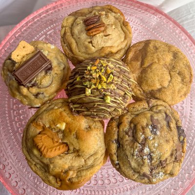 Jumbo Cookies