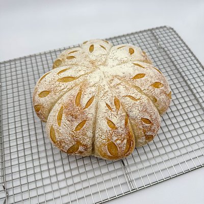 Pumpkin Shaped Sourdough Loaf