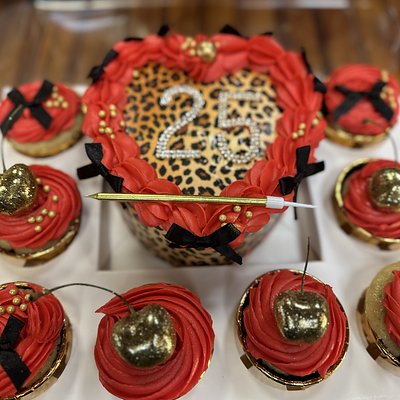 Bento Box Including Cupcakes 