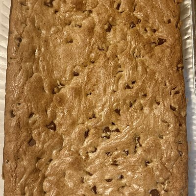 Chocolate Chip Cookie Bars (Full Pan)