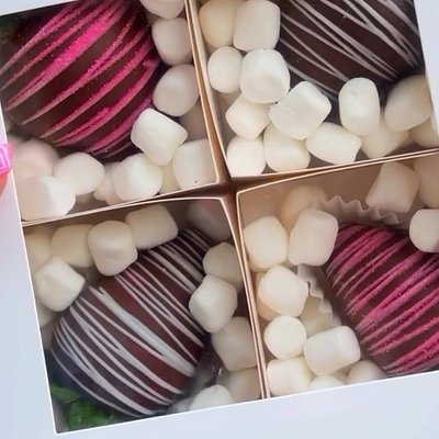 Chocolate Covered Strawberries 