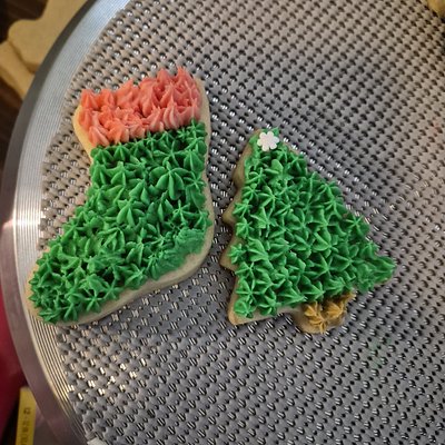 Sugar Cookies With Buttercream Icing 