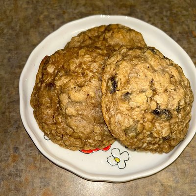 Oatmeal Raisin Cookie 