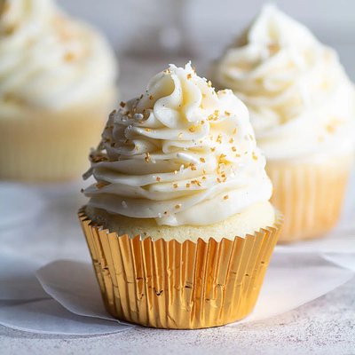 Vanilla Bean Cupcakes