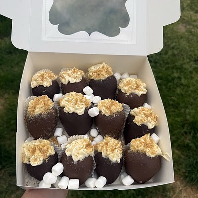 Chocolate Covered Stuffed Strawberries 