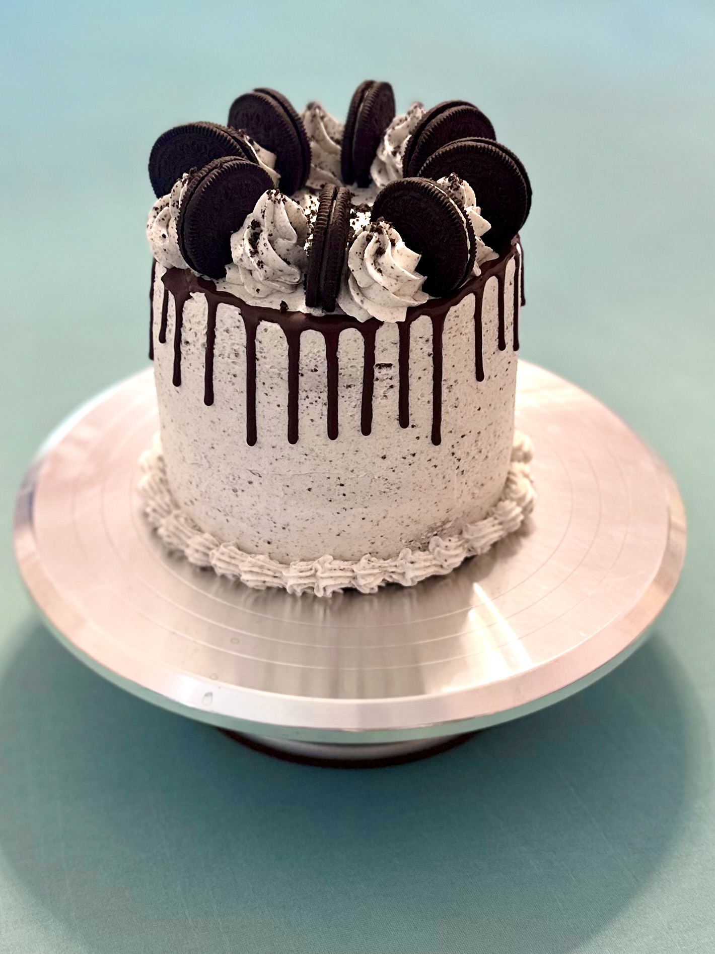 Cookies n’ Creme 6 in. Cake