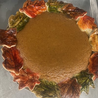 Pumpkin Pie With Decorative Crust 