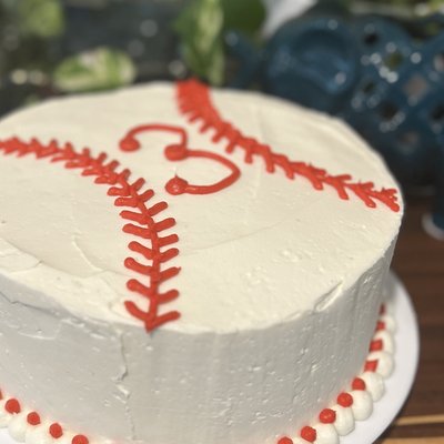Custom Cakes (Round) 