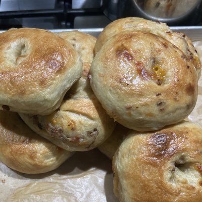 Bacon/Cheddar Bagels